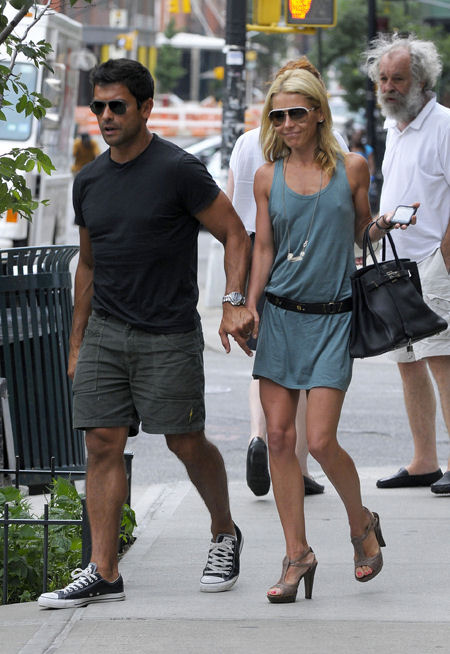 Kelly Ripa With Hermes Western-Style Handbag